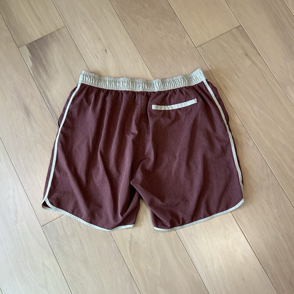 Vuori Banks Shorts Unlined 7” Inseam *Stain Men’s XL - Picture 5 of 7